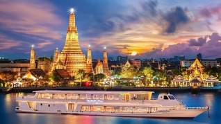 Chao Phraya Dinner Cruise 1